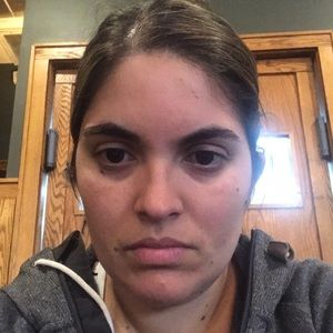 Meet your Posher, Valentina